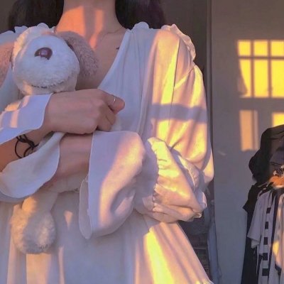 帝乃三姐妹原来很好搞定。